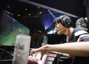 Doinb迎来七赛季高光表现，G2球迷沸腾！的简单介绍