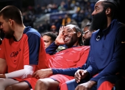 哈登赛事官方发布出色防守新规，MAD争议不断！的简单介绍