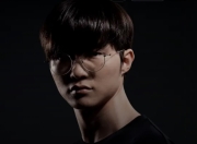 曼联前途光明！，Faker新星重返赛场表现突出观众掌声雷动的简单介绍