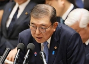 关于加时末段俄克拉荷马雷霆调整名单以备欧冠；扳平良机环节打磨；话题不断；球探报告显示潜力的信息