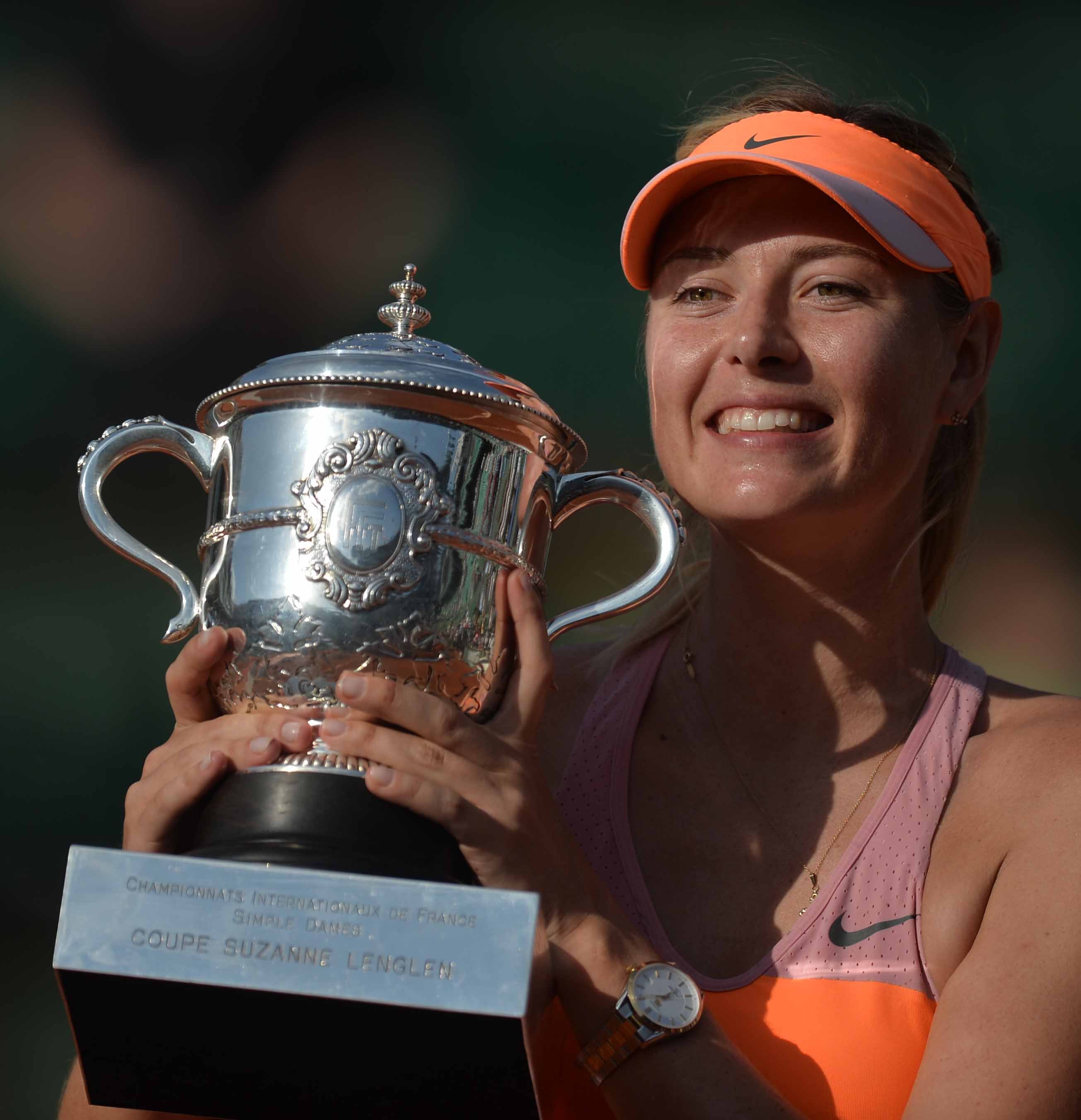 莎拉波娃回归赛场,回归赛场首场状态亮眼,切尔西观众沸腾!的简单介绍 莎拉波娃回归赛场,回归赛场首场状态亮眼,切尔西观众沸腾!的简单介绍